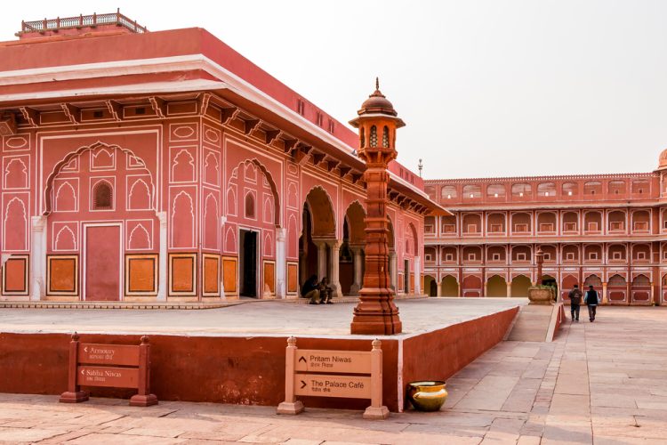 5 Top Places To Visit In Jaipur