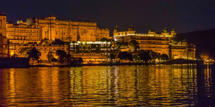 Udaipur : The city of lakes